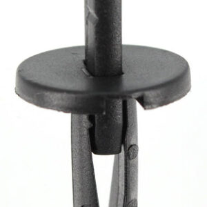 Holden & Ford - Push Type Body Retainer (Qty 10)